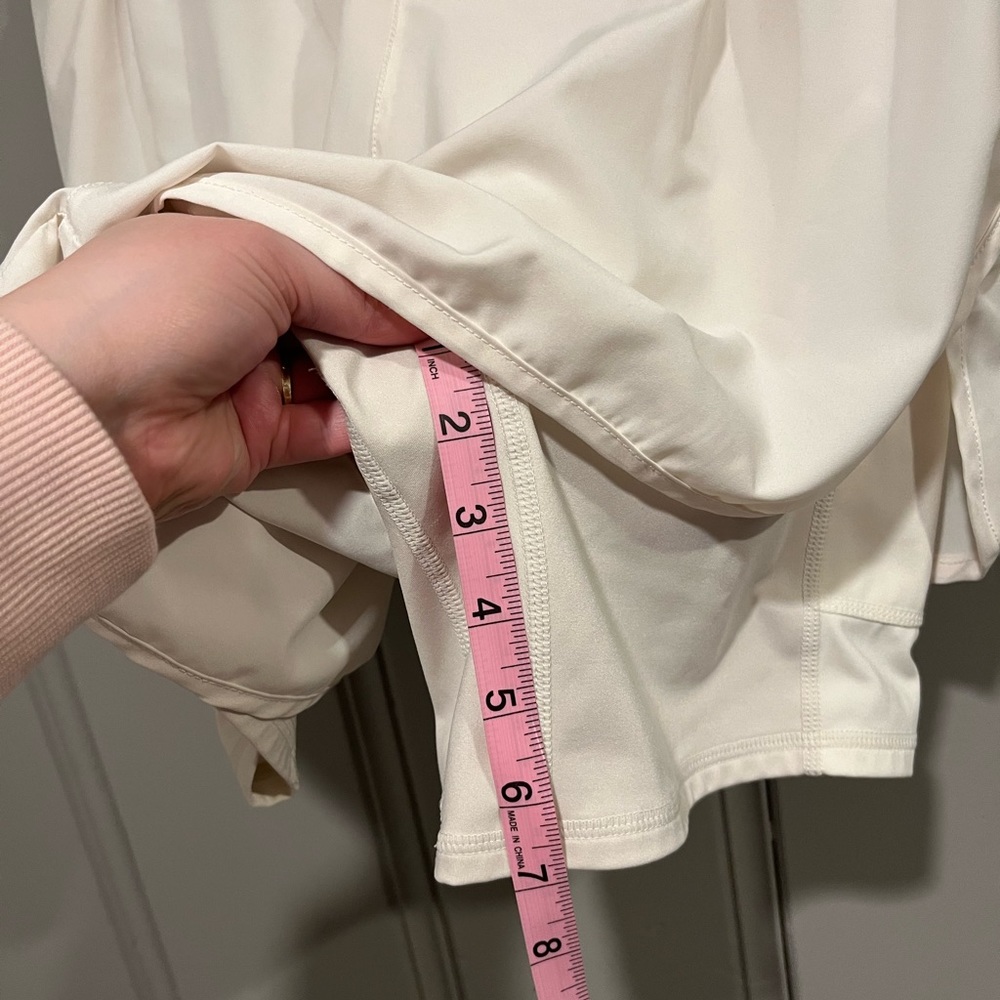 Fabletics Shorts - Picture 12 of 12